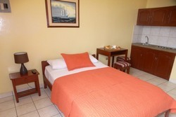 HOTEL SUITES COSTA DE ORO