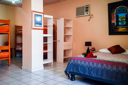 HABITACIONES FAMILIARES